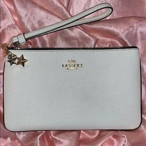 Brand new coach hand bag! ✨💕